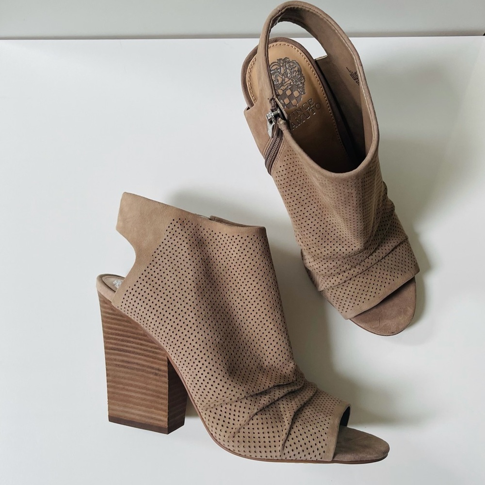 Open Toe Booties  9 | 4+ Heel 9  | NWOT LUXURY